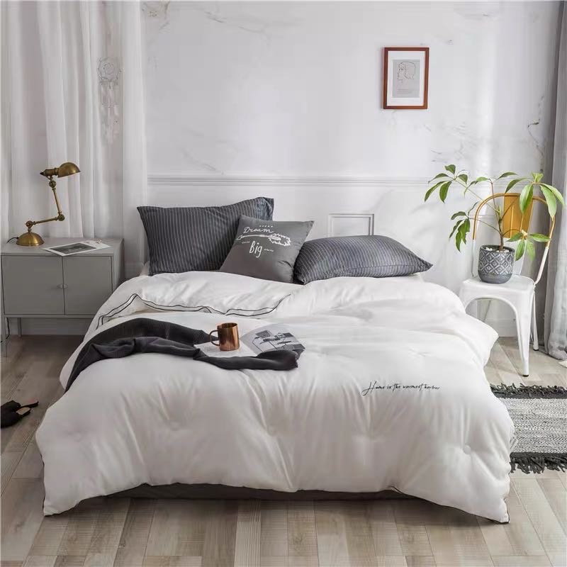 幸运家纺软糯垂感贴身云绒棉春秋被产品图