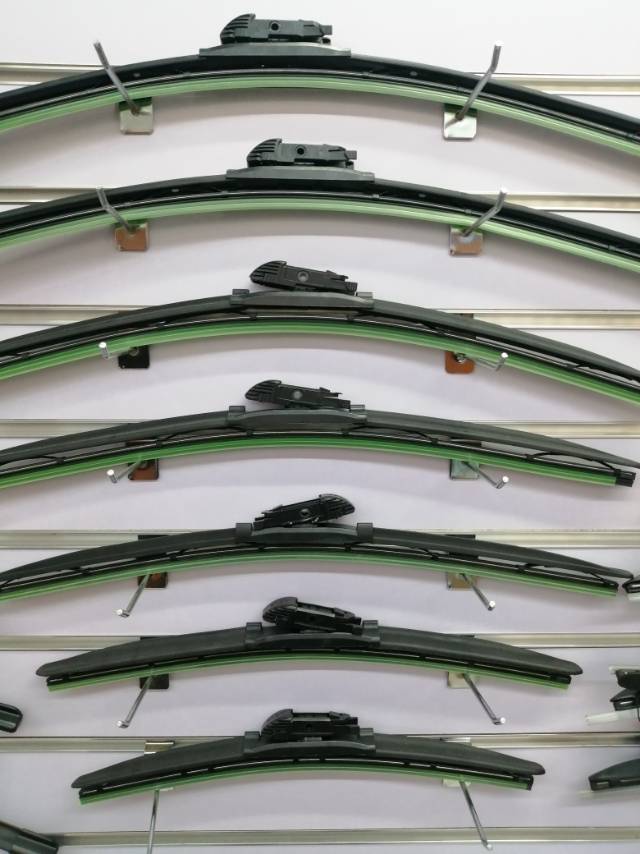 Smart Boneless Wiper Type Universal Mute Wiper details Picture