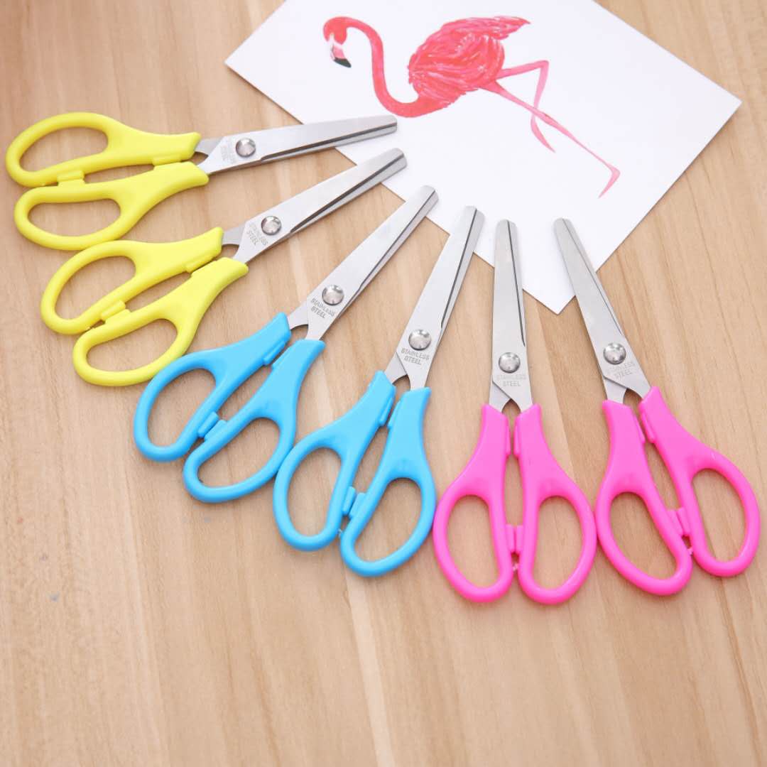 Stationery Wholesale Multi-Functional Small Children's Scissors Craft Students Round Head Safety Scissors Sharp details Picture