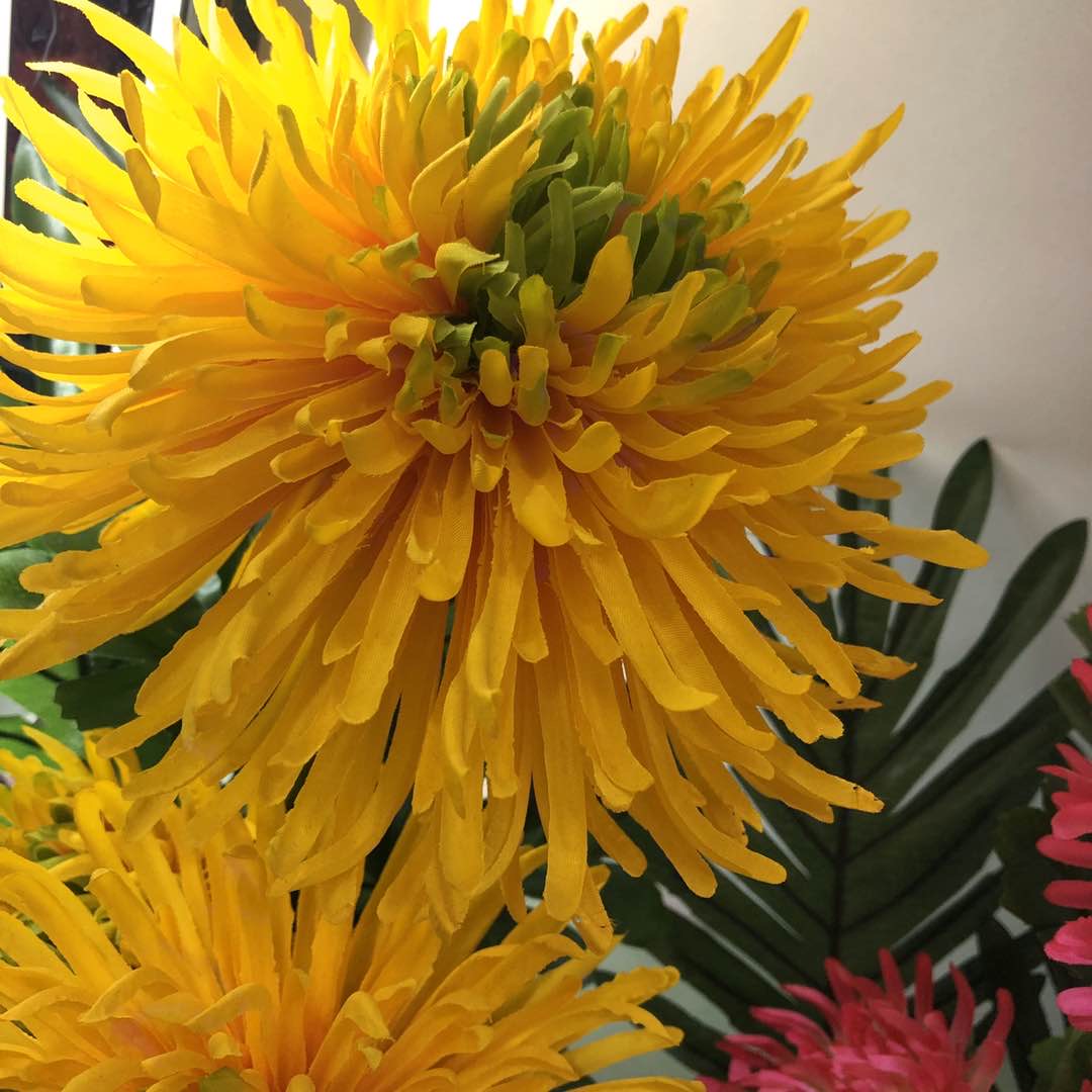 3 European-Style Chrysanthemum Big Pot Living Room Home Table Decoration Flower Simulation Flower Fake Flower details Picture