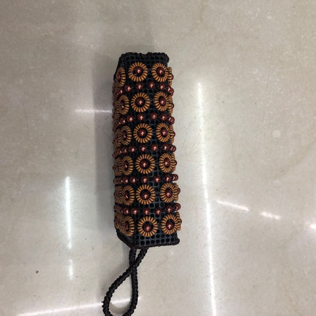 椰壳包包女斜跨手机零钱包手工编织花朵纽扣包百搭