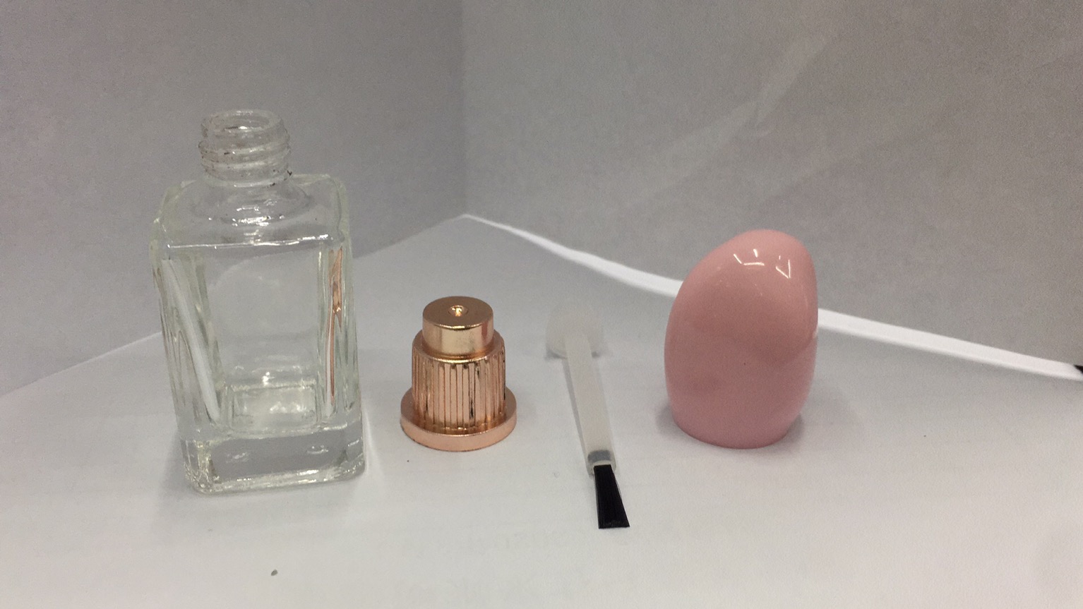 Nail polish bottle, nail polish pink cap, nail polish bottle with brush, liquid blush, portioned glass bottle, custom transparent nail polish bottle, cosmetic bottle Specification image