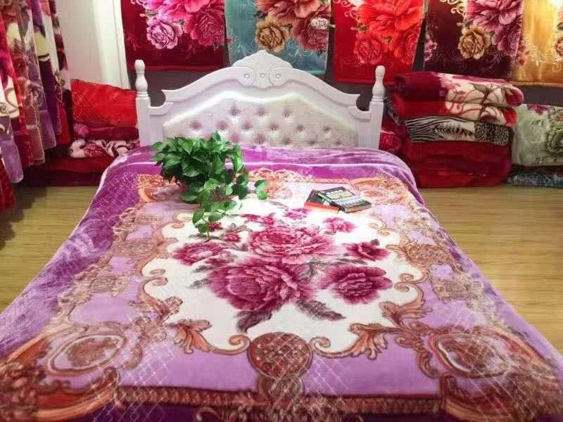 Shilan Plus Velvet Thick Warm Atmosphere Festive Boutique Cloud Blanket Specification drawing