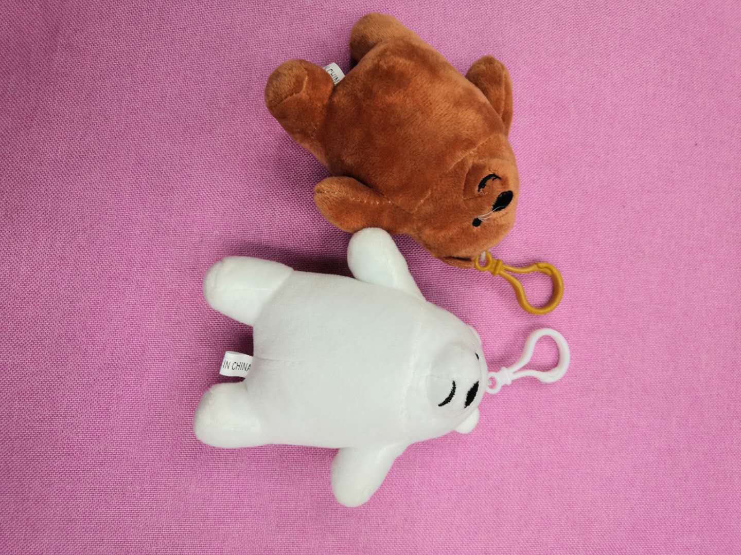 Wholesale of 11 cm three bear keychains, pendants, plush toys and plush toys from the manufacturer