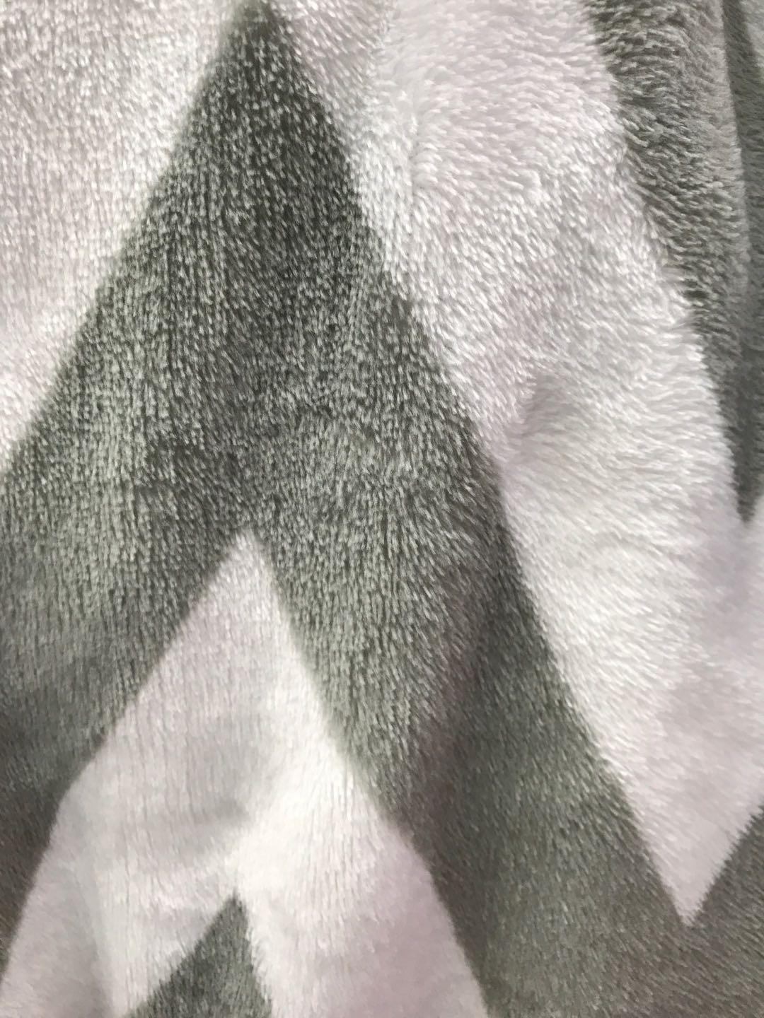 Mixed Colour Geometric Checkered Striped Printed Flannel Chemical Fibre Blanket Specification drawing