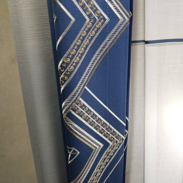 High-precision single-color spliced curtains details Picture