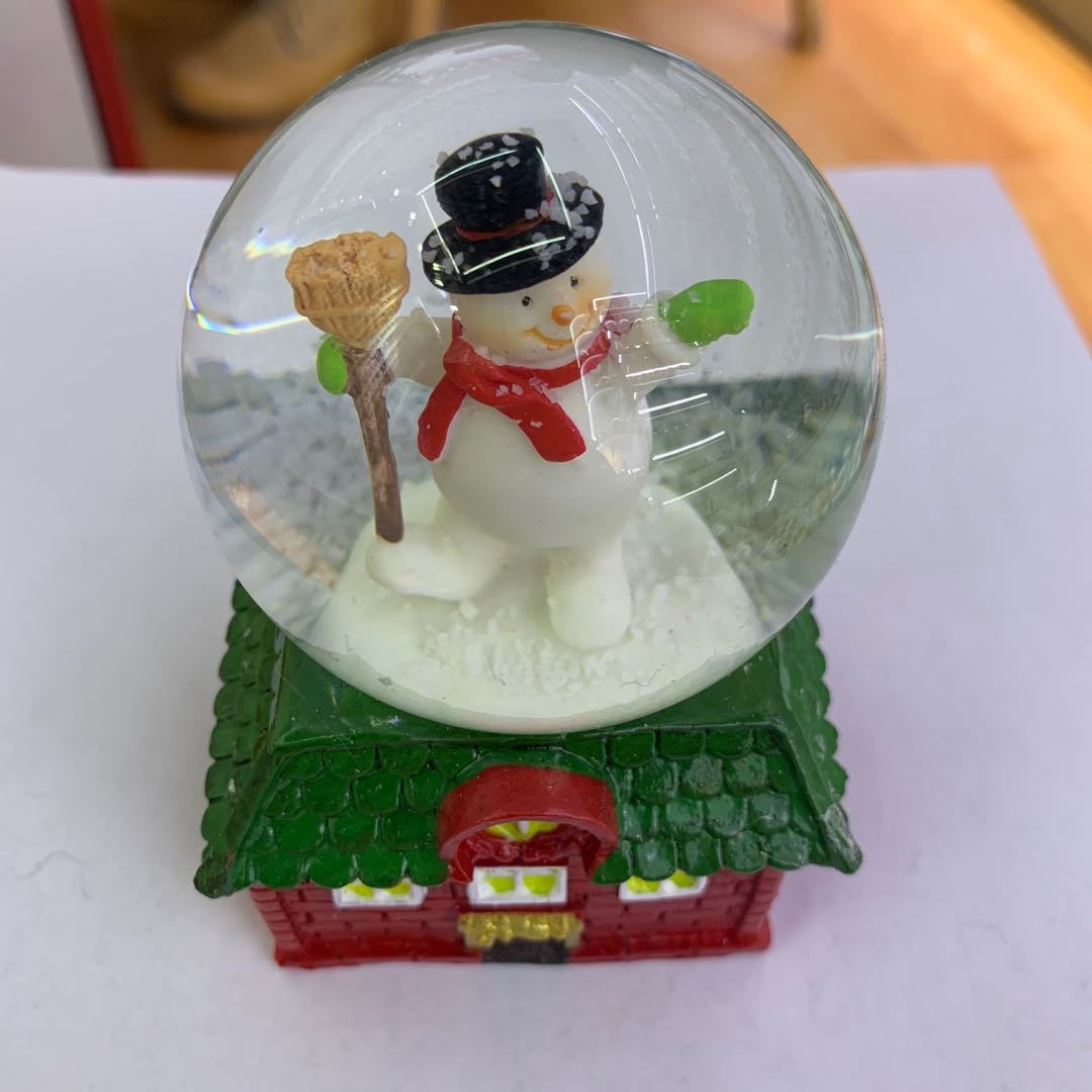 雪人房子水晶球礼品玩具礼物生日工艺品摆件