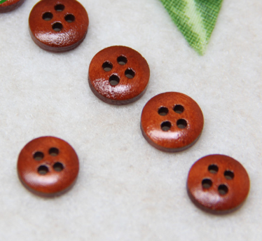 Natural Wood Button Round Button With Thin Edge Four Eyes Button Specification drawing