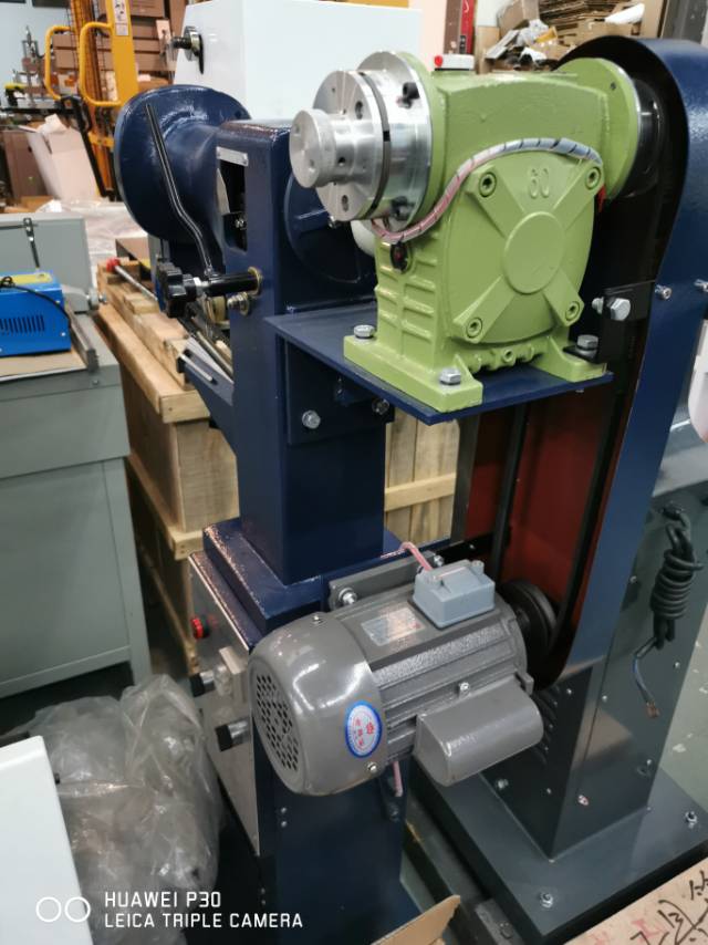 Fd-tj40 carton sticking machine thumbnail
