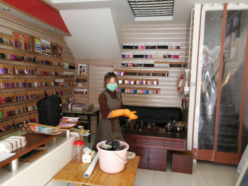 Dongyi leather punching describe pic - 2