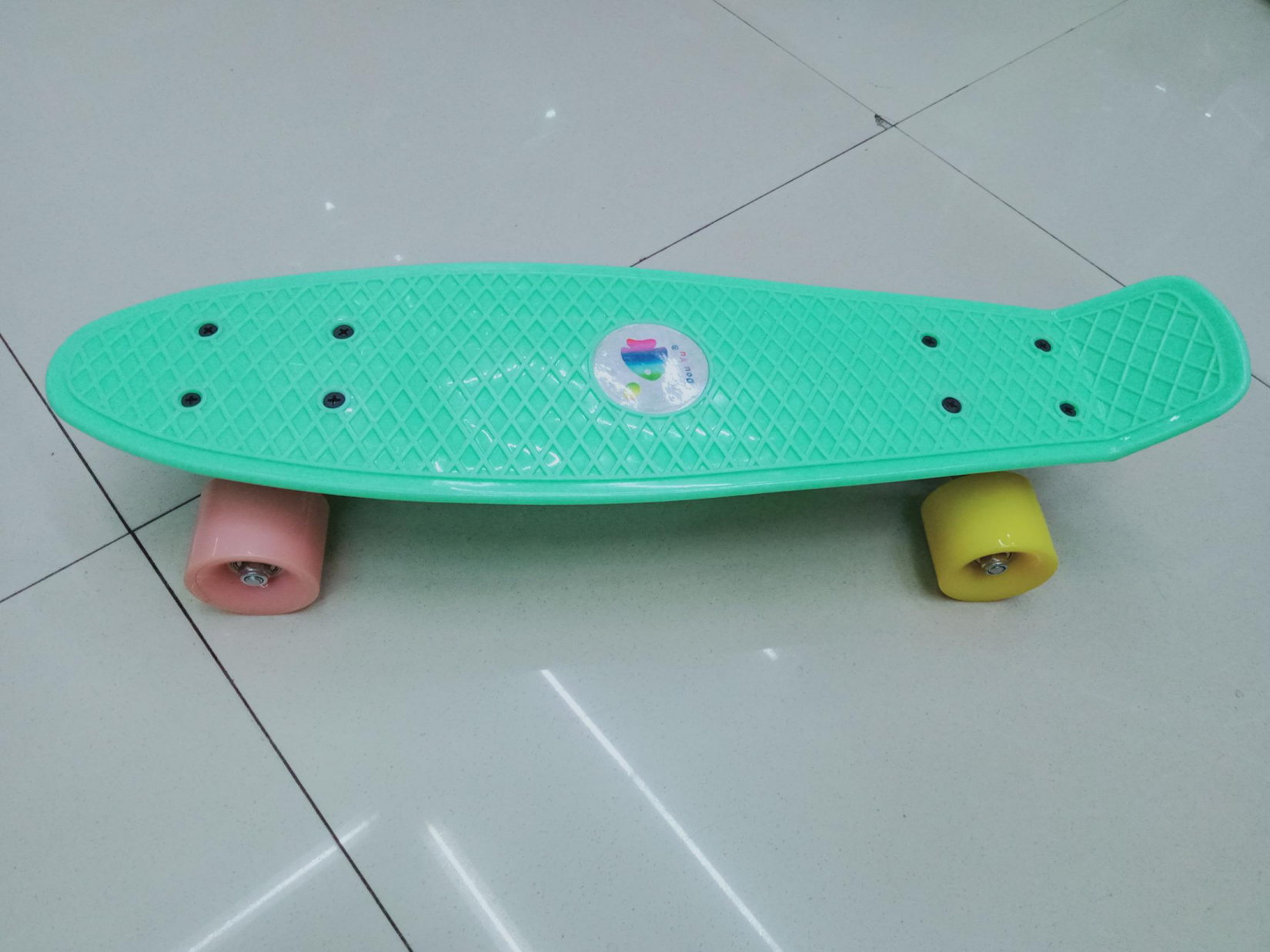 儿童滑板短板专业板双翘滑板22寸小鱼板