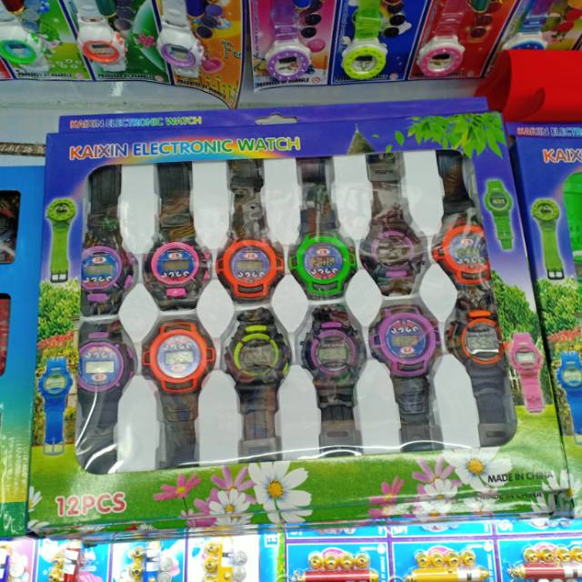 Boys' watches, children's fashionable watches Specification image