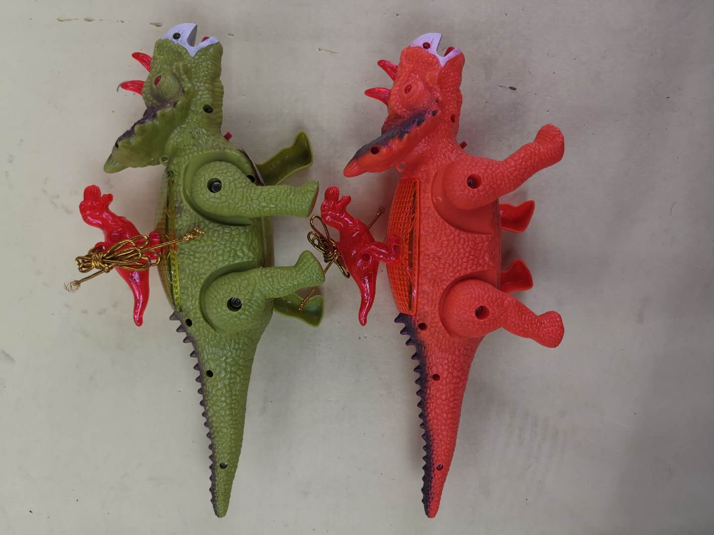 抖音同款网红牵线电动恐龙2宝宝玩具爬行会跑的儿童走路玩具