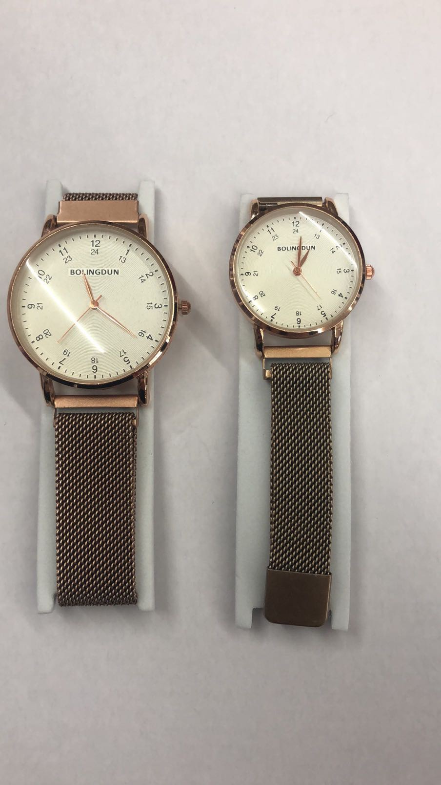 潮流时尚防水吸铁石情侣对表石英表