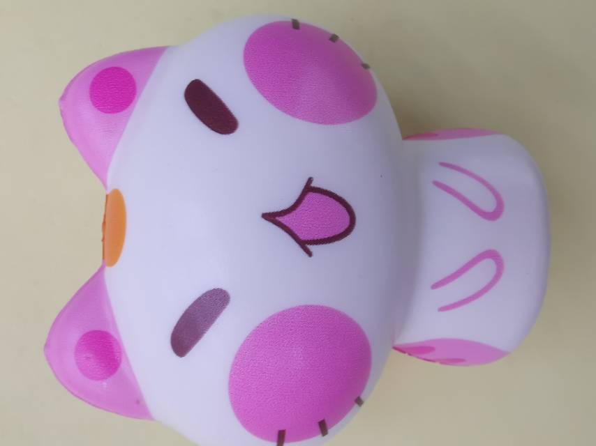 各种卡通动物造型慢回弹仿真玩具PU减压发泄挤压揉虐放松心情产品图