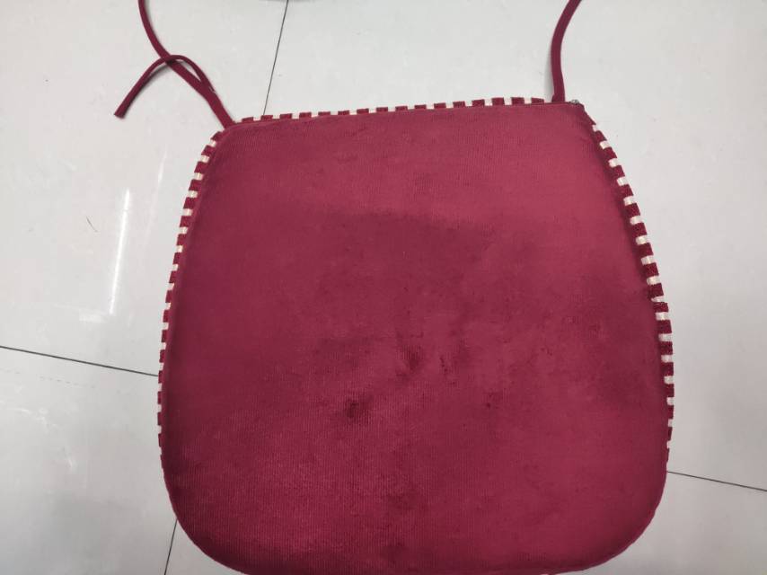 Red printed Chenille dining chair cushion Specification image