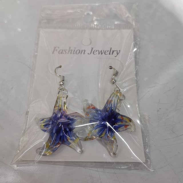 American and American creative starfish earrings web celebrity earrings thumbnail