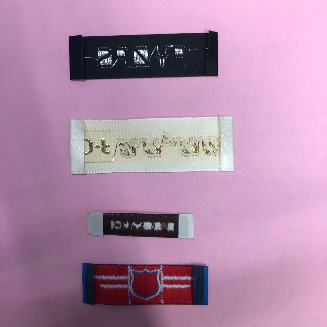 领标定做丝印标洗水标制作木梭机印唛织唛订做衣服标签logo设计生产服装吊牌领表定制电脑机商标布标定制产品图