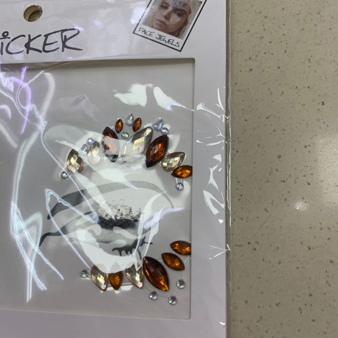 Square small packaging of rhinestone stickers for eye ornaments Specification image