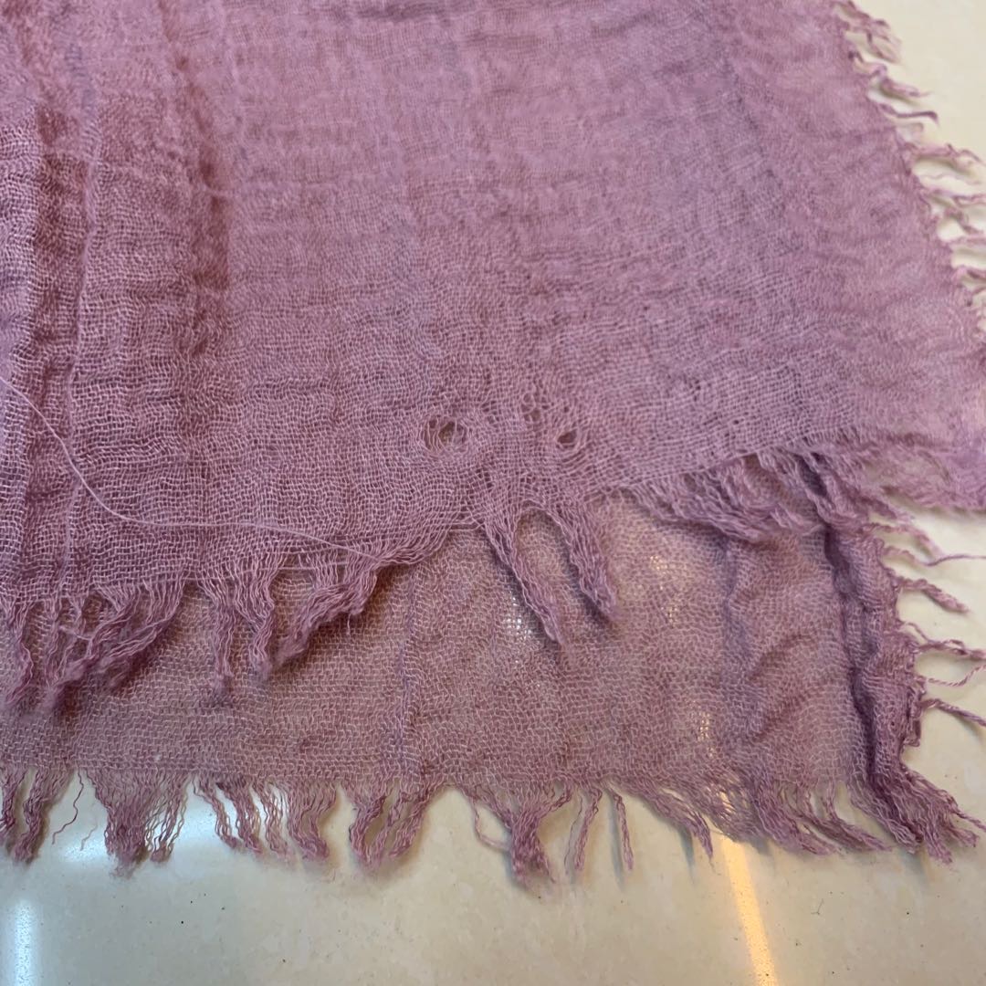 Close-up of vacuum textured scarf surface showing intricate wrinkle pattern