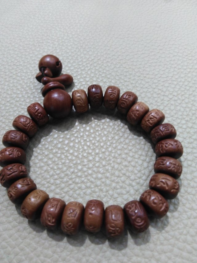 Craft bracelet, peach wood bracelet Specification image