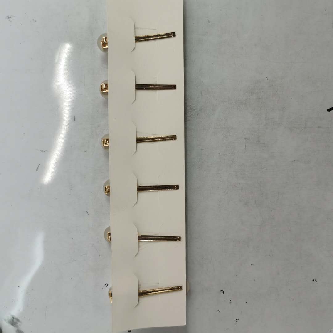 A new Korean-style fashionable and stylish women's hairpin with pearl acrylic bead headband Specification image