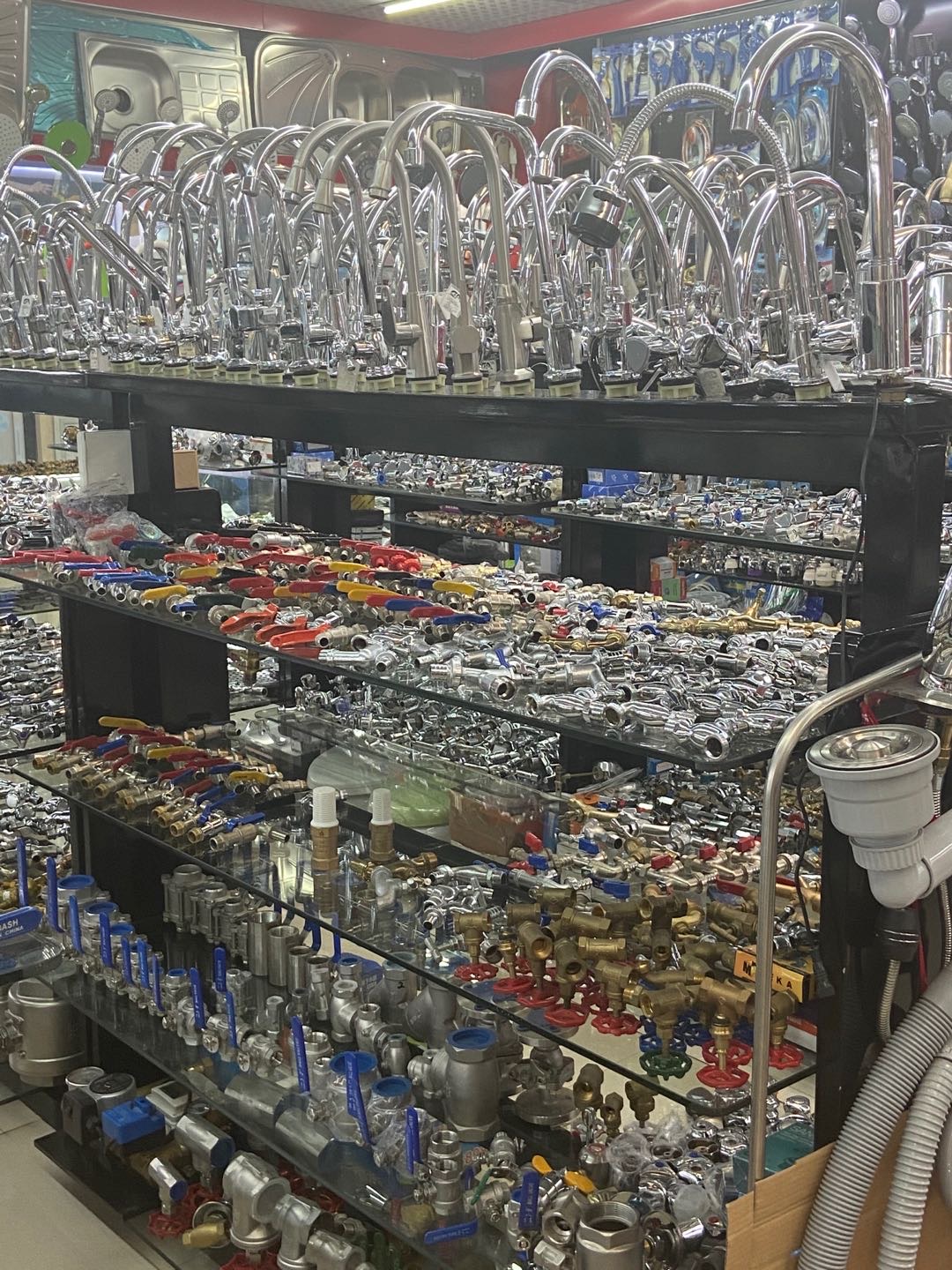 Taizhou Lifeng Sanitary Ware describe pic - 2