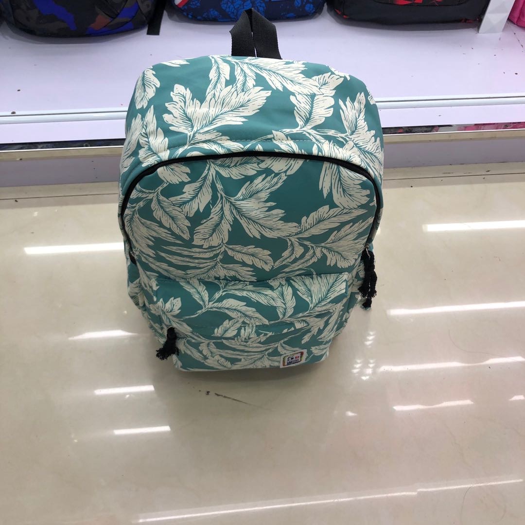 女大学生书包初中高中生印花双肩包小清新背包女2020新款韩版校园产品图