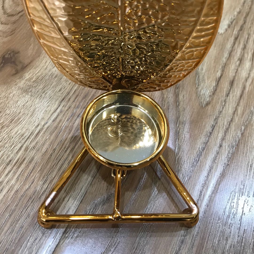 Creative golden leaf candlestick decorative item details Picture