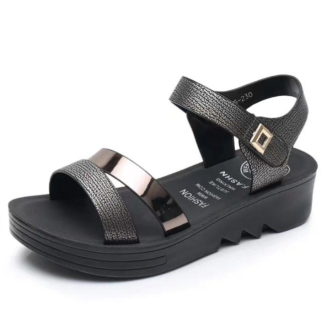 Bright-striped cross-laced mom sandals, leather soft-soled comfortable flat shoes for middle-aged and elderly women, anti-slip sandals for middle-aged grandmothers and seniors, summer women's sandals