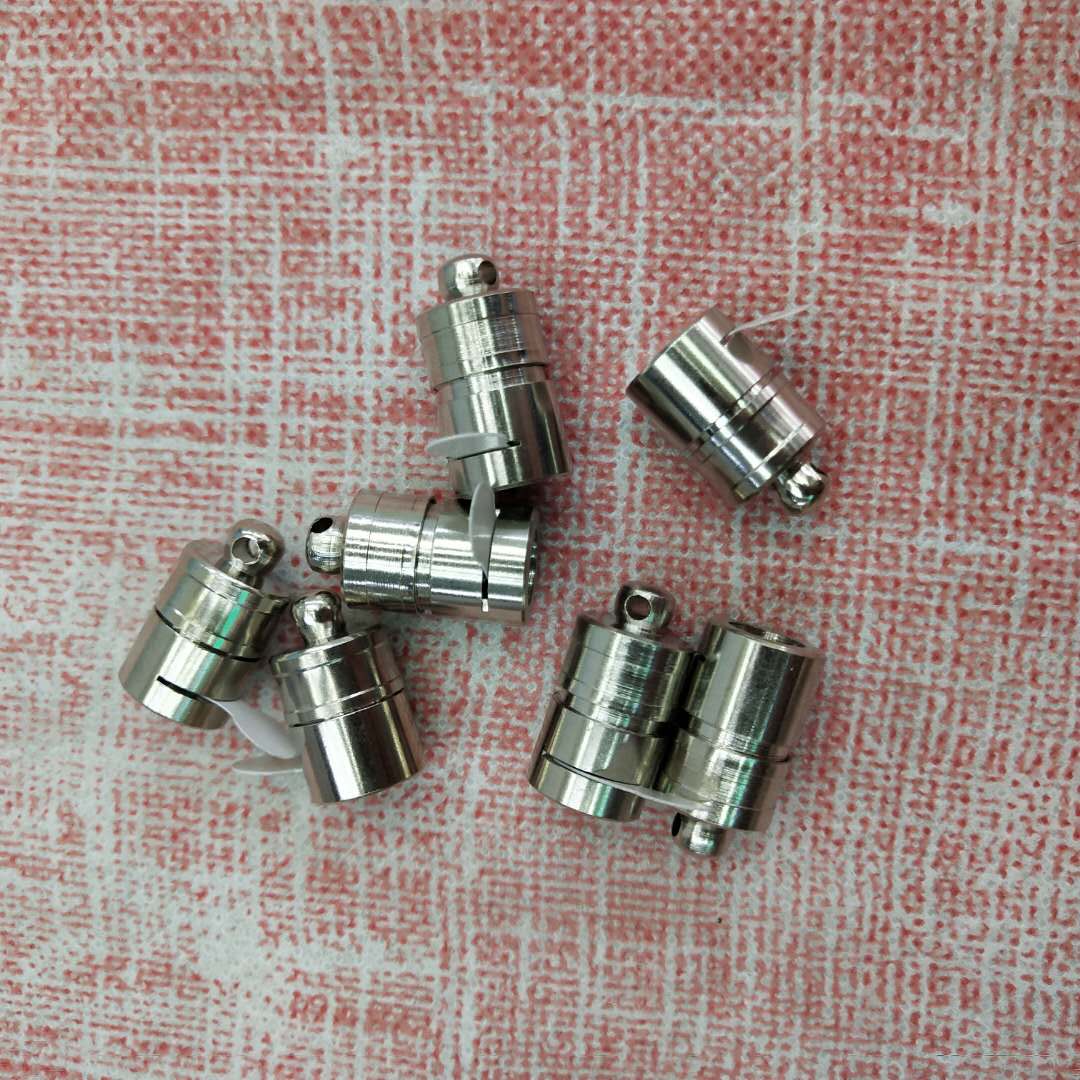 纽扣电池旋转扭发光绝缘片保护发光产品玩具配件