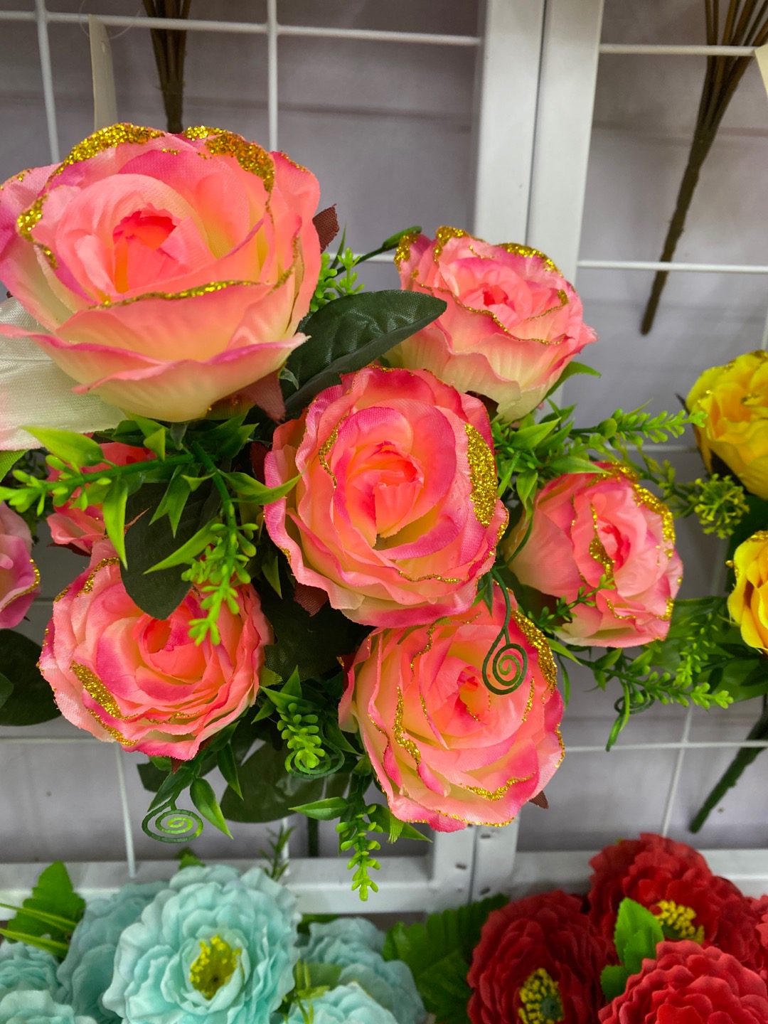 Fumin Silk Flower Factory direct sales: 12 golden-edge rose flowers available in multiple colors, bright and vivid