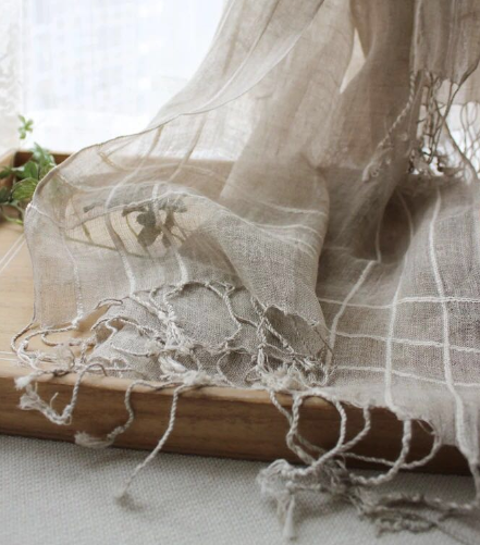 Spring and autumn women's versatile and artistic checkered cotton and linen scarf, long knitted scarf details Picture