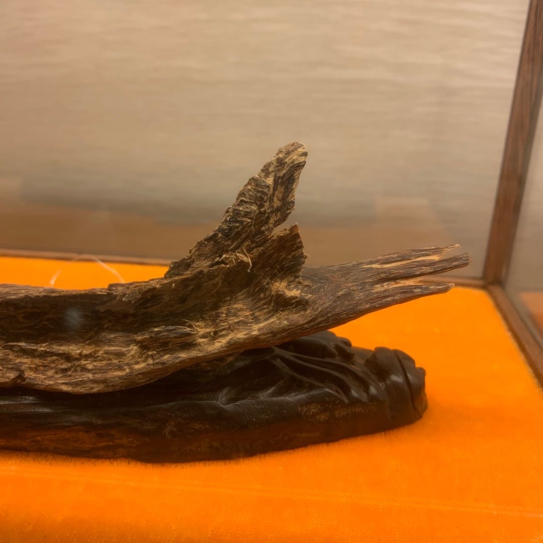 Fossen Agarwood Natural Agarwood Ornaments Vietnam Submerged Avalokitesvara Agarwood Ornaments Specification drawing