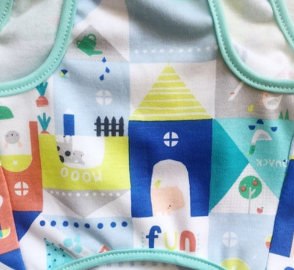 量心定制宠物衣服春夏背心吊带房子卡通细节图