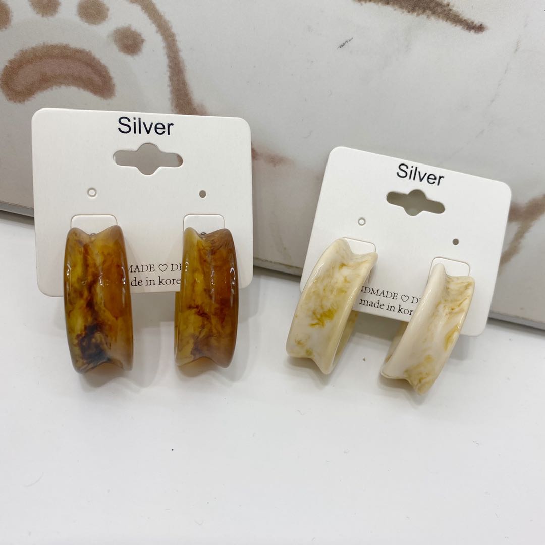 S925 Silver Needle Korean retro fashion earrings, short earrings, cute, sweet and elegant earrings and accessories