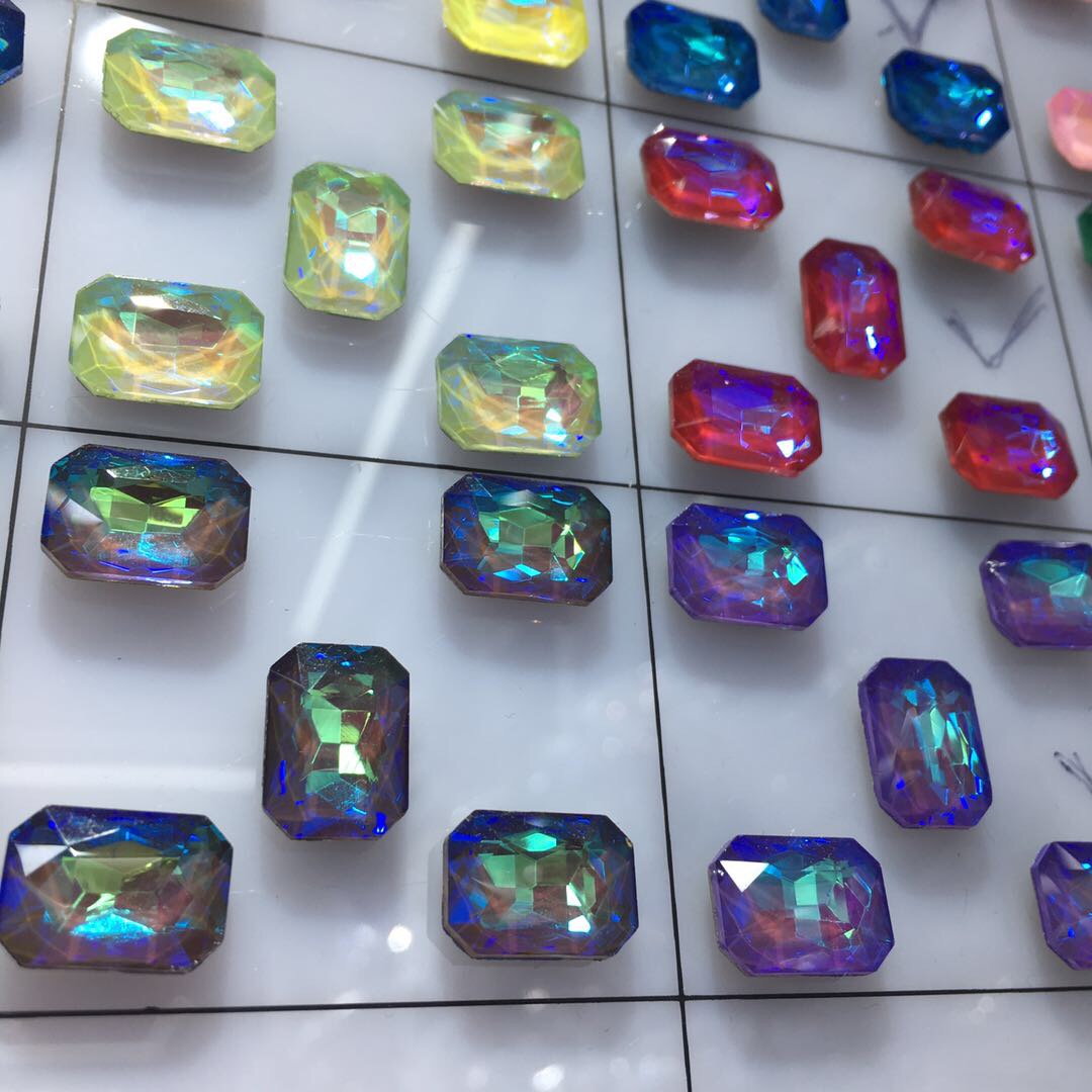 透明炫彩彩色钻石仿真玻璃水晶配饰颜色齐全产品图