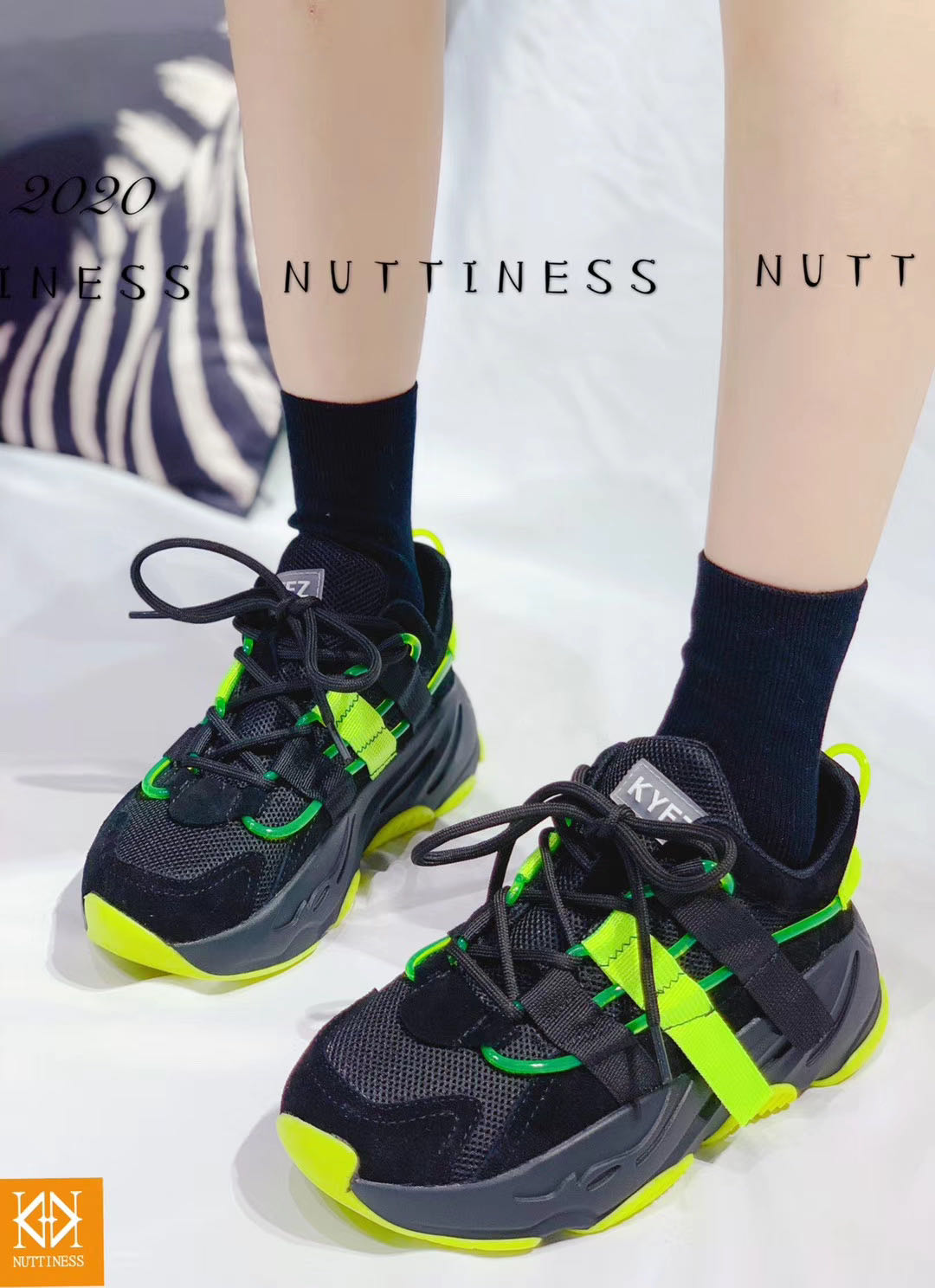 名媛2020新款NESS休闲透气运动鞋