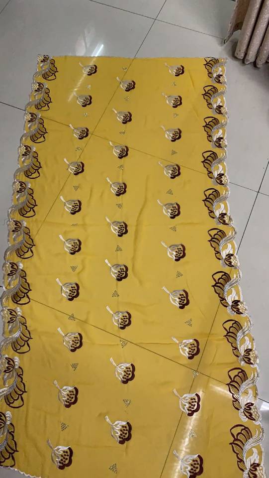 Muslim women's scarves, fashionable embroidered large headscarves and long scarves for export details Picture