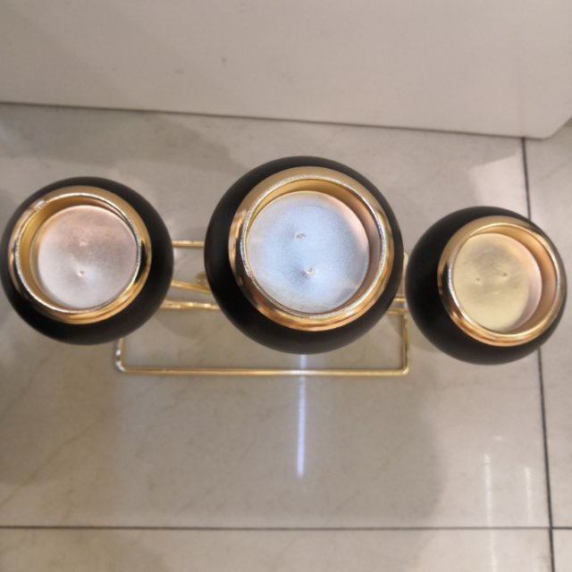 Exquisite three-seat retro candlestick Specification image