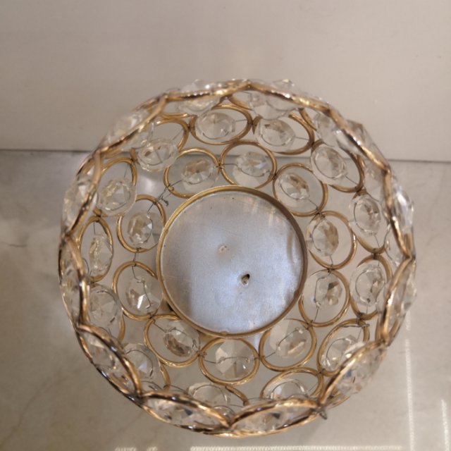 Direct sales from the manufacturer of high-quality metal candlesticks, crystal copper ornaments and handicrafts for export Specification image