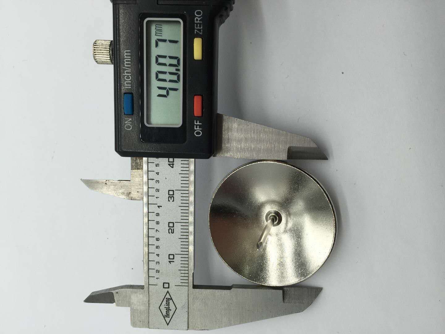 Custom-made silver metal rivets Specification image