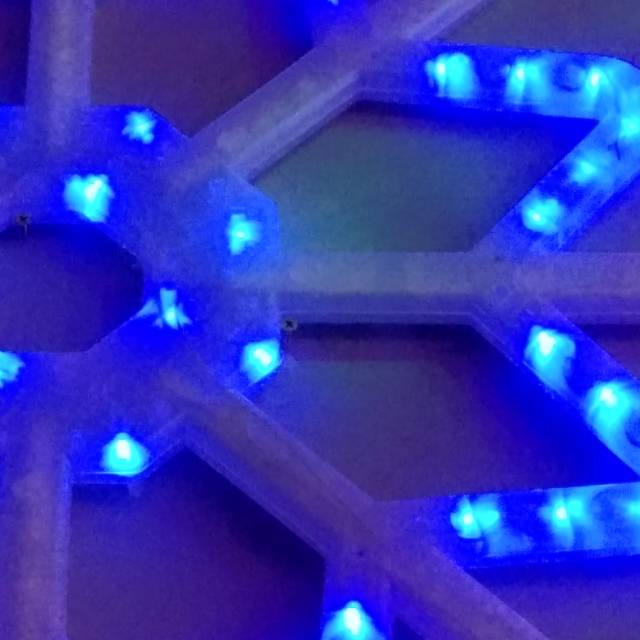 网红雪花造型循环闪灯led灯大型细节图