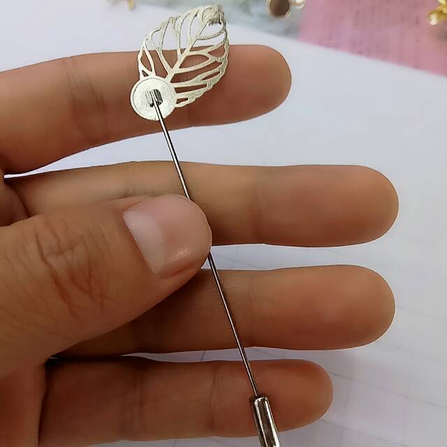 Factory direct sales of leaf needle ornaments and accessories Specification image