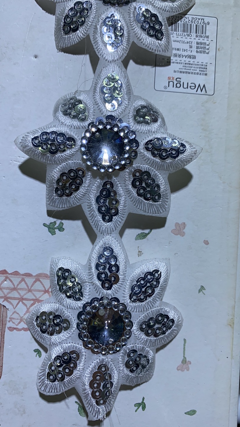 Golden Sha Lace Embroidery Lace Garment Paving With Glue