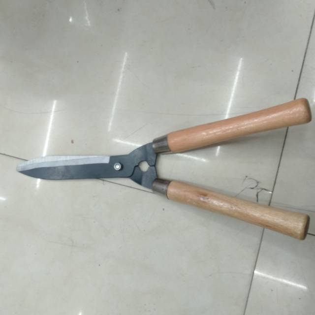 圆林钢制造型大剪刀