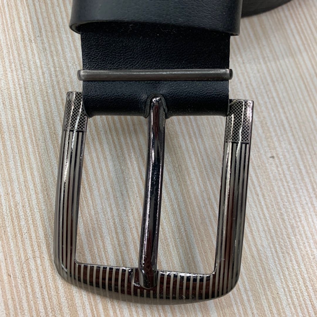 Black Men's New Pvc Fashion Business Belt Needle Buckle Belt details Picture