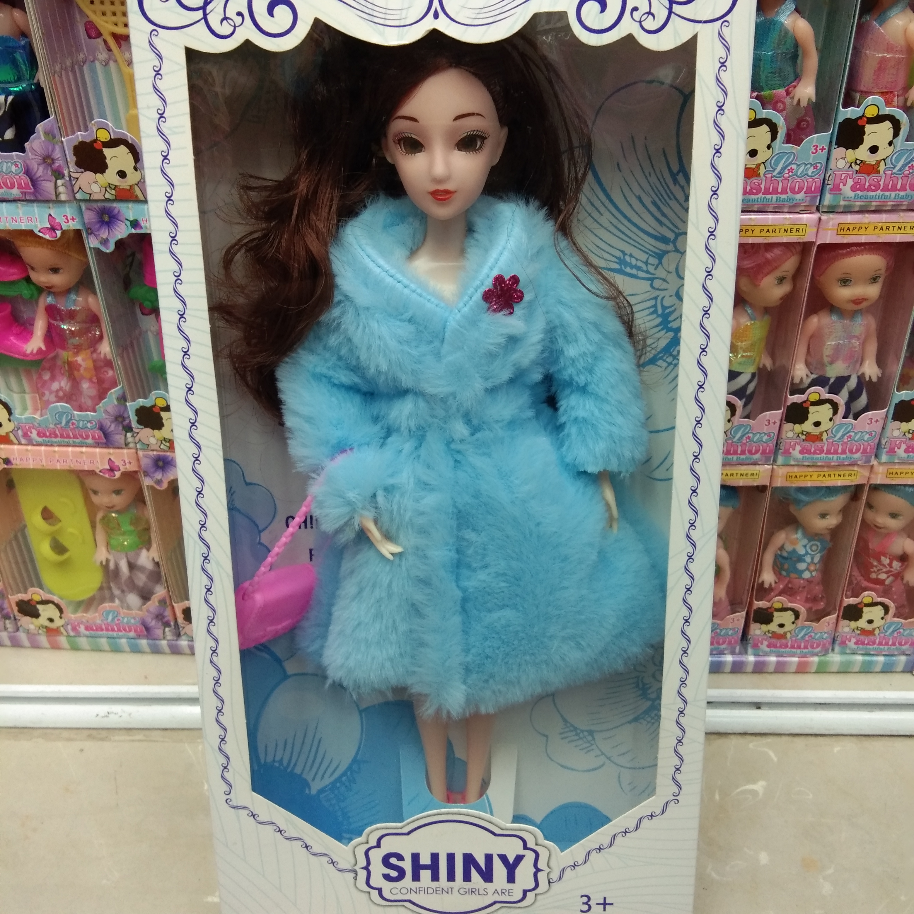 时尚塑料儿童益智玩具蓝色衣服娃娃批发