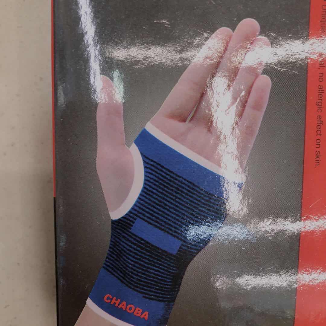 运动护腕男女健身哑铃羽毛球排球篮球网球装备护手腕扭伤护具产品图