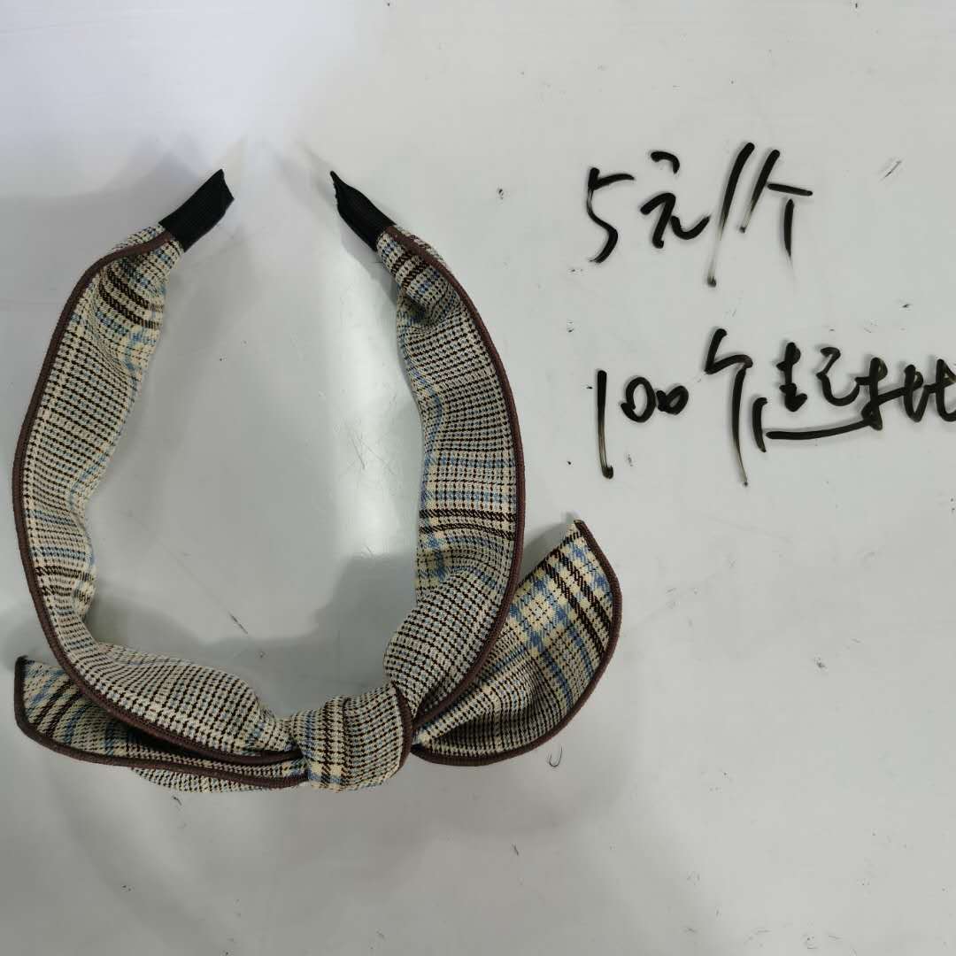 A new Korean-style fashionable women's fabric headpiece, a checkered chiffon bow hairpin